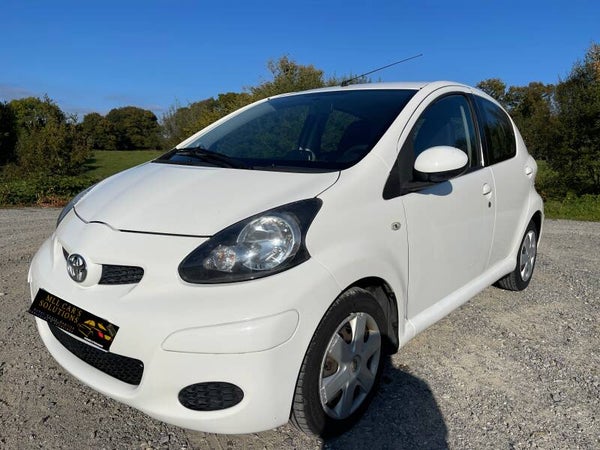 TOYOTA Aygo 1.0 VVT-i Connect MultiMode