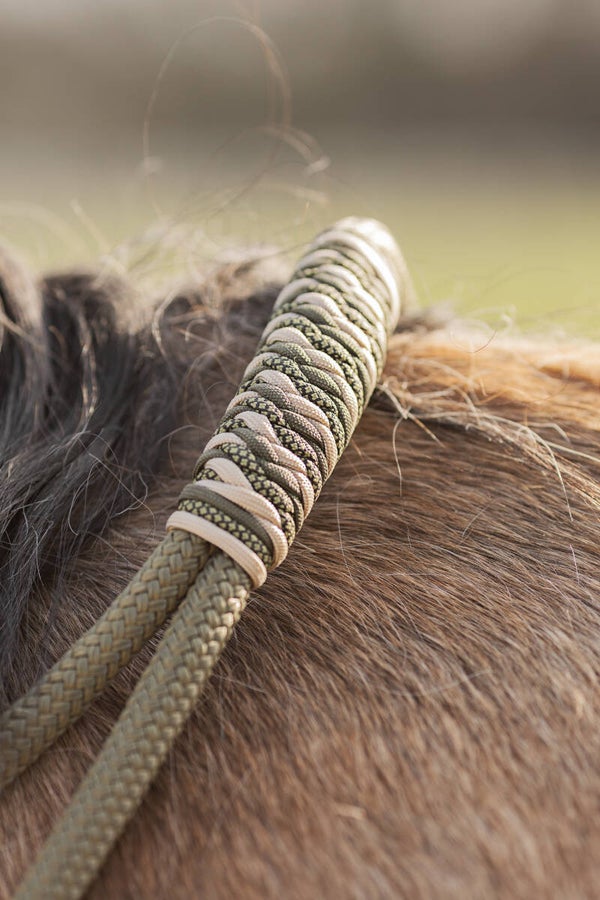 Verstelbare neckrope legergroen