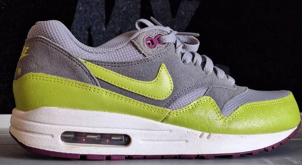 Nike air max 1 - essential venom green