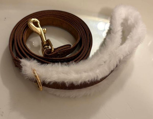 Cozy Leather Lead