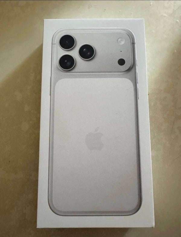 iPhone 17 pro max 512GB in der Farbe silber