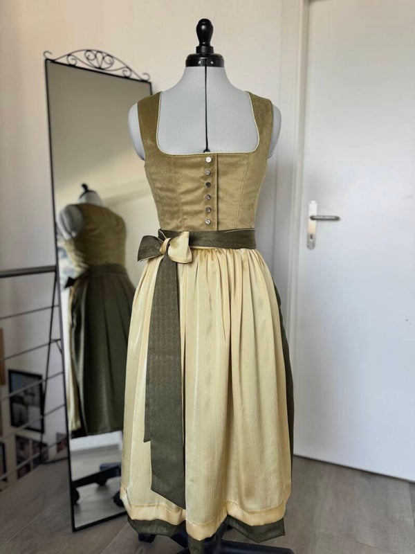 Auri