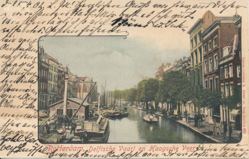 Pakschuit van de firma Hoogenraad & Wesselo