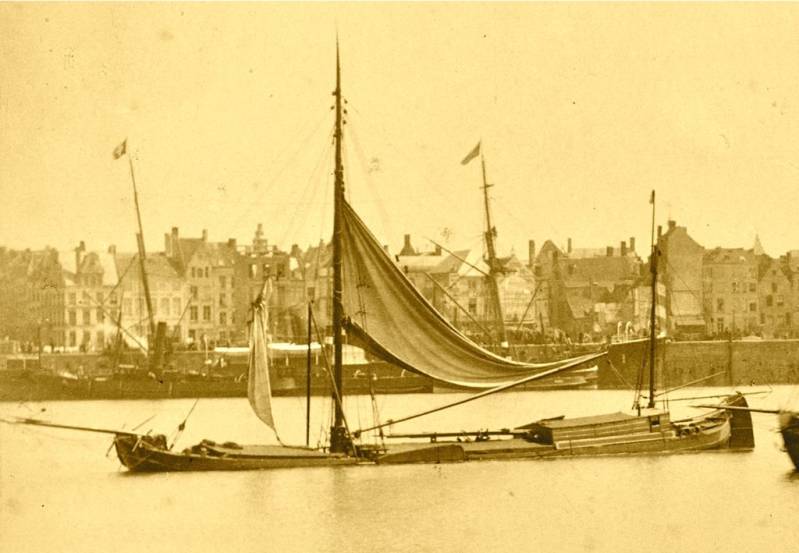 Dorstense aak te Antwerpen circa 1885