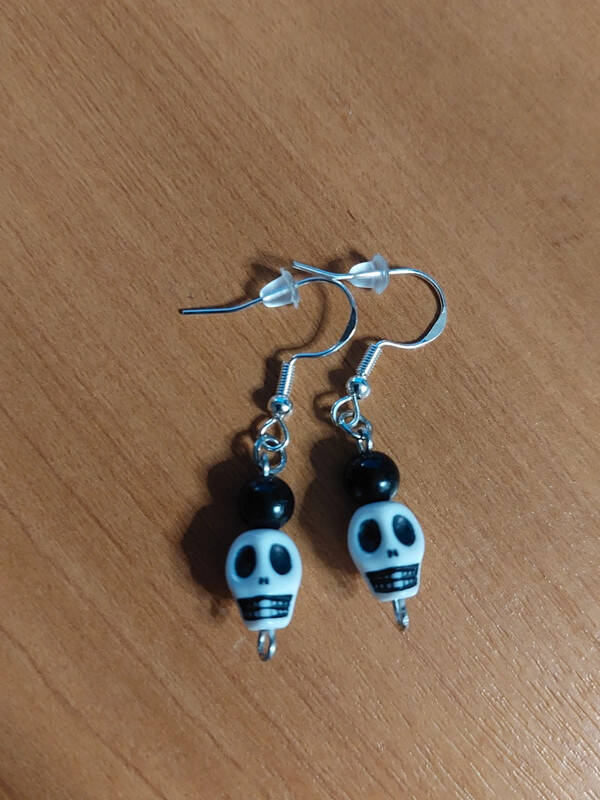 Skull oorbellen