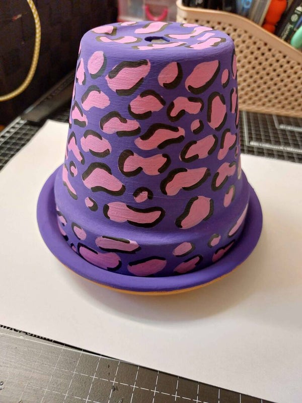 Nieuw! Handgemaakte Windasbak – Paars & Roze Panterprint