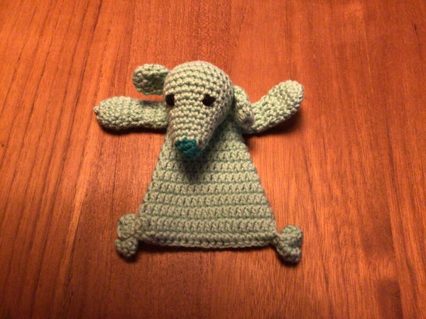 Mini hondje. Art.nr 06