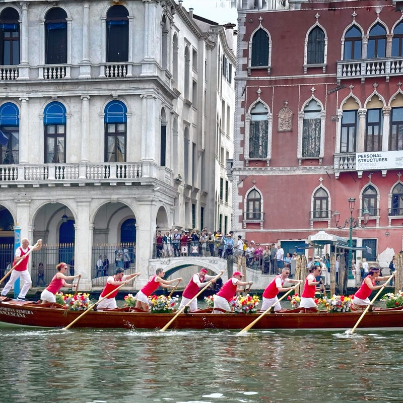 Nähe der Rialtobrücke