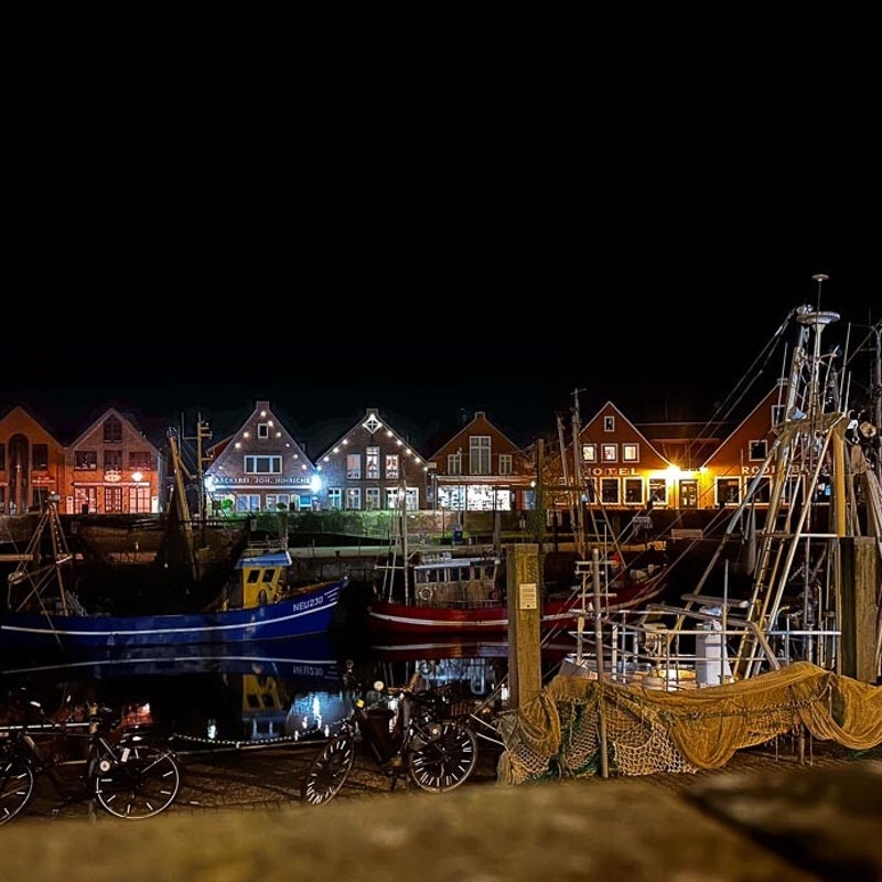 Neuharlingersiel Hafen