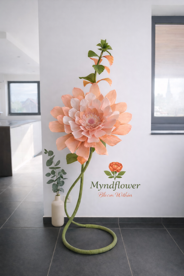 Golden Grace Dahlia – Pearl Edition  De Golden Grace Dahlia – Pearl Edition is een exclusieve Myndflower-creatie, afgewerkt met het herkenbare Signature Pearl Leaf Detail en ontworpen als tijdloos kunstobject voor elk interieur.