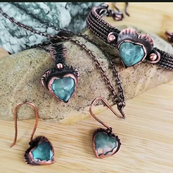Handmade Copper Heart Earrings: Labradorite Stone, Oxidized Boho Jewelry
