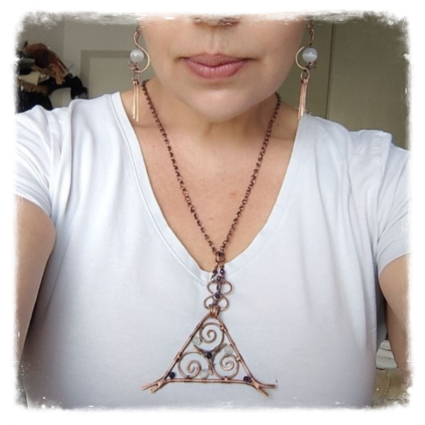 Handmade "Celtic spirals" cooper wire necklace