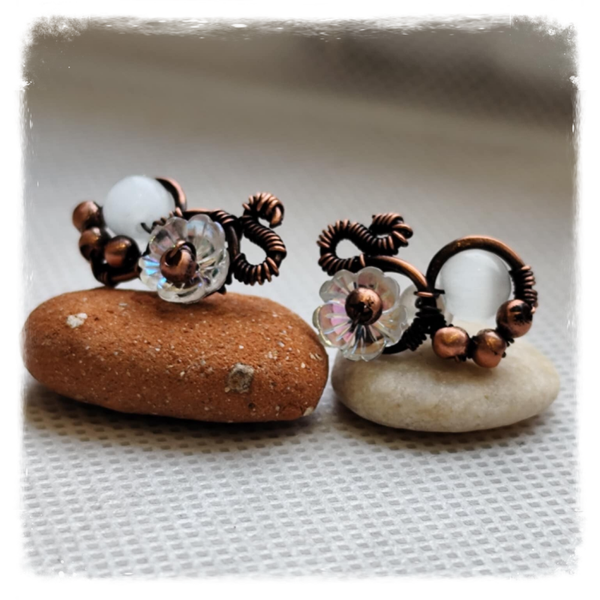 Handmade crystal flowers earrings