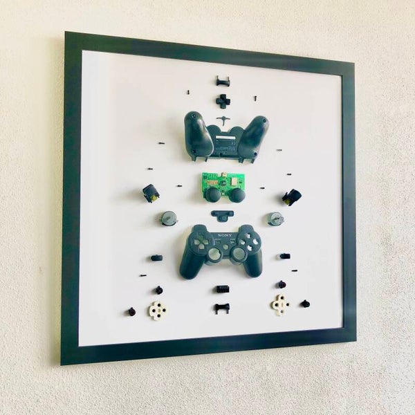 3D collage van een Playstation controller