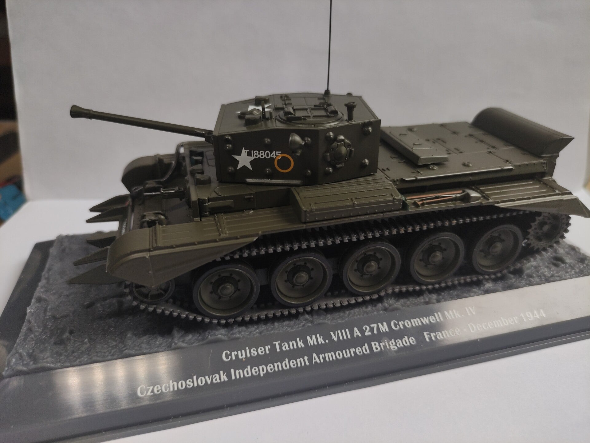 IXO 1/43 Char Cromwell Mk.IV Régiment Tchèque France 1944 (Neuf)