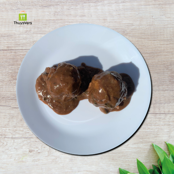 2 grote gehaktballen met Jus