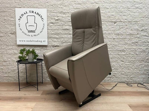 Nieuwstaat Stawett sta op stoel L relax fauteuil staopstoel