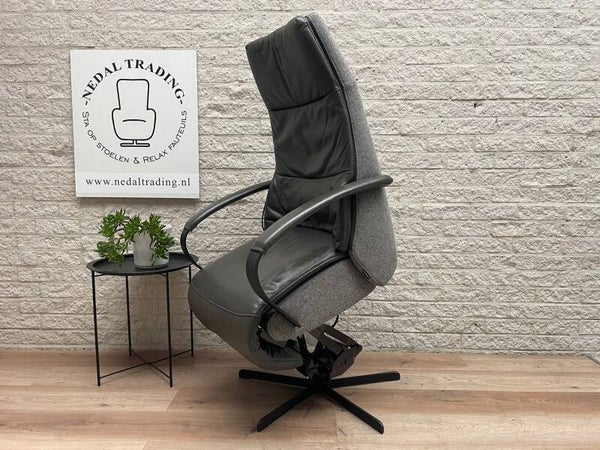 Als Nieuw! Prominent E-100 sta op stoel relax fauteuil ACCU