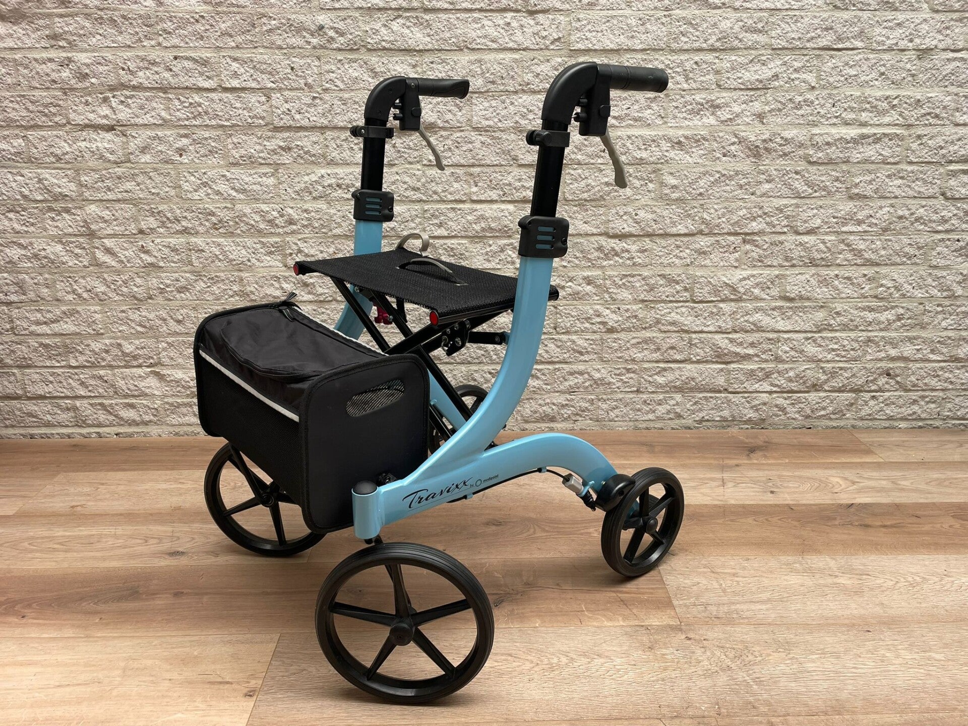 Rollator Travixx Classic S met tas, dienblad, stokhouder