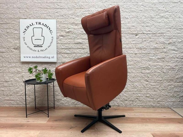 Nieuwstaat Prominent Sorisso sta op stoel relax fauteuil
