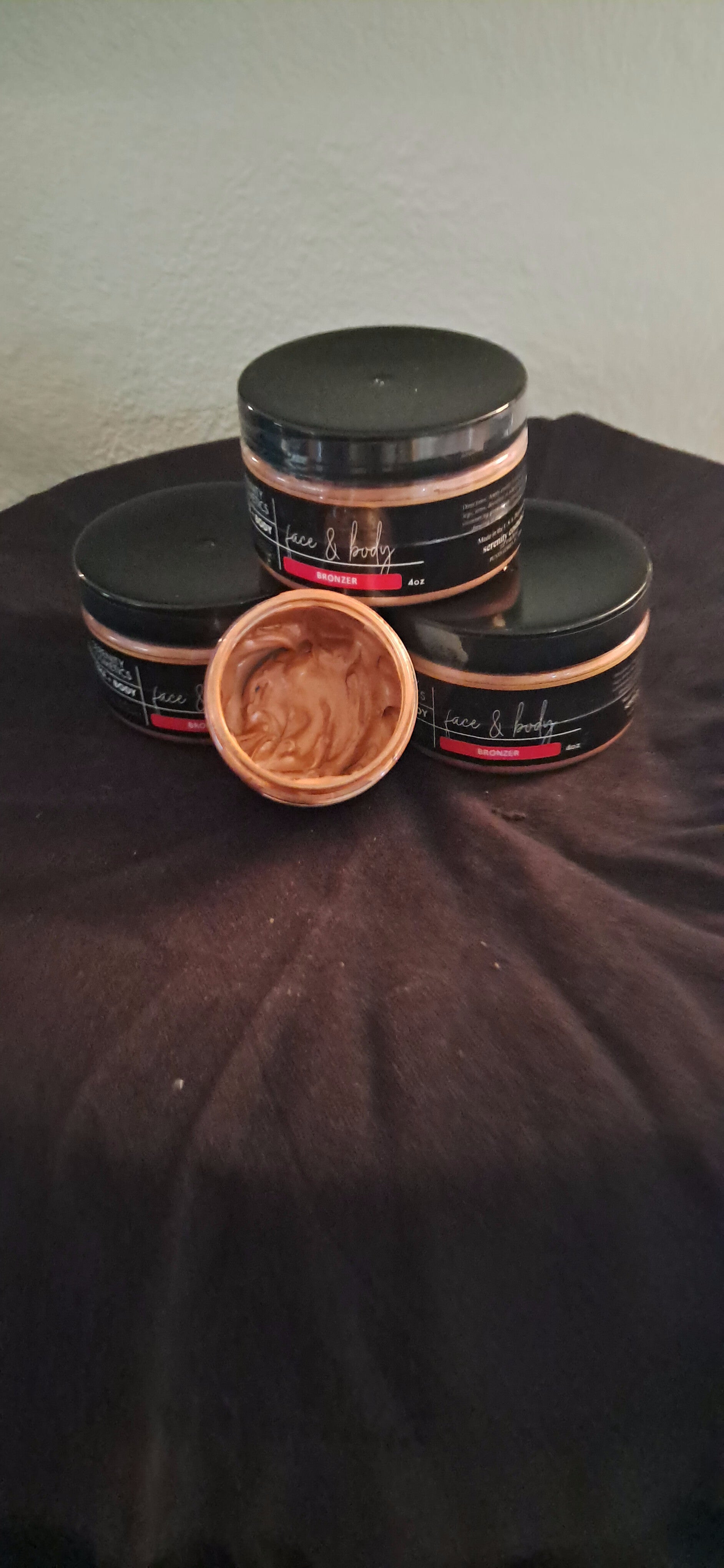 serenity cosmetics  Face and body bronzer 4oz