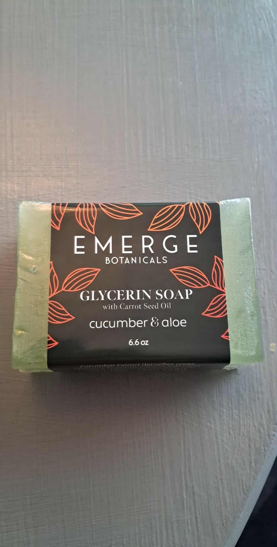 Emerge Botanicals Glycerin soap cucumber & aloe
