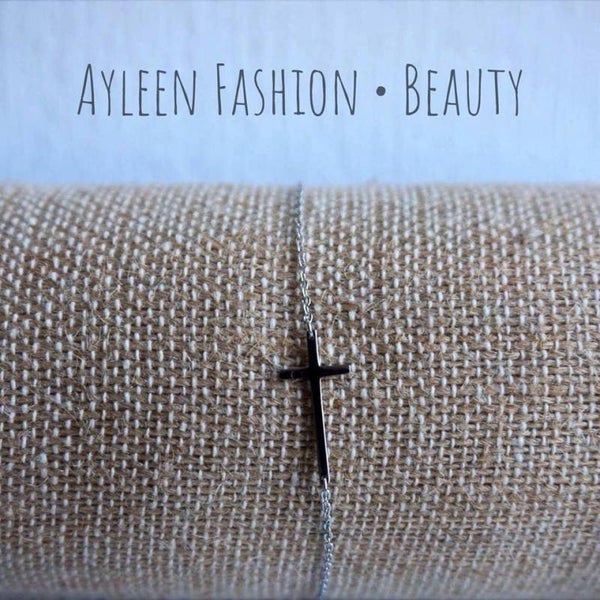 ZAG Bijoux- armband kruisje Zilver