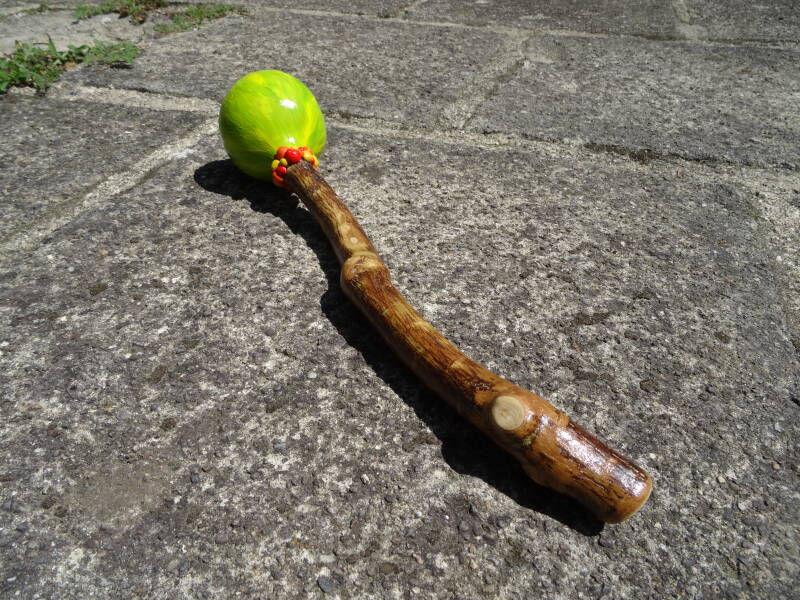 Een weiland in goud licht