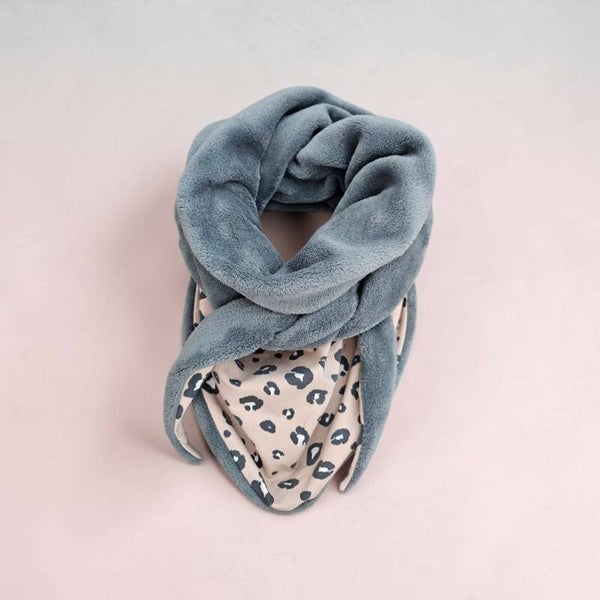 Foulard léopard rose