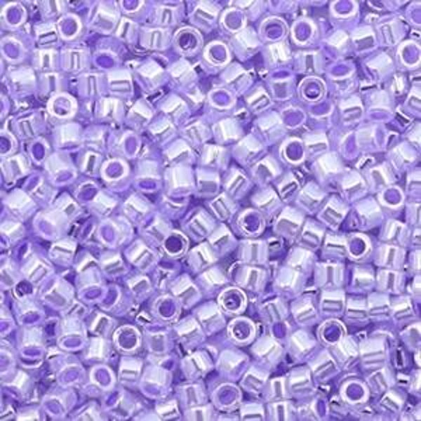 Miyuki kralen 11/0 delica's ceylon purple