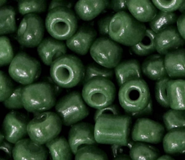 Rocailles 6/0 4mm fir green