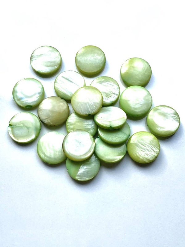 Schelp disc shiny green 14x2mm 