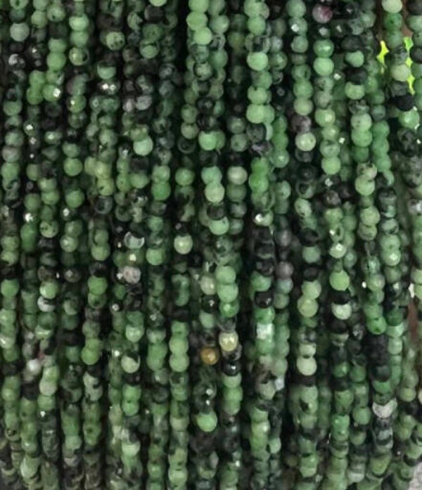 Natuursteen kralen 2mm Robijn zoisiet