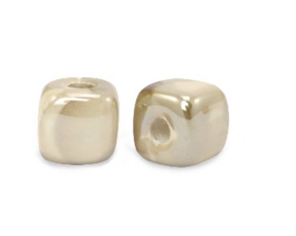 DQ keramiek kralen cube 8mm Sand Brown