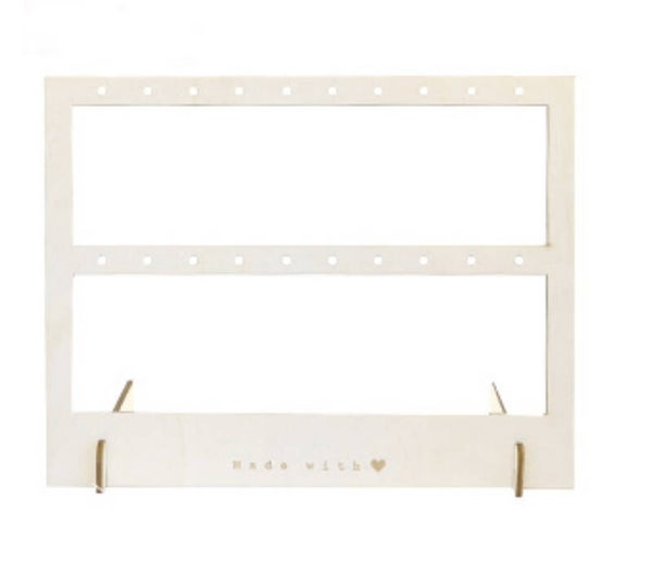 Oorbellen display 2 rijen made with 💕. Hout