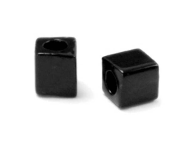 Miyuki cubes 1,8mm opaque black