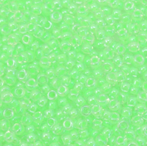 Miyuki 11/0 2mm Luminous green 11-1120