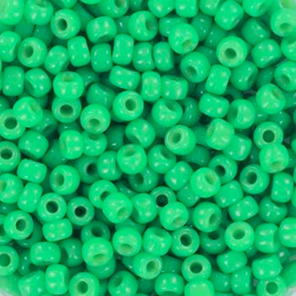 Miyuki seed beads 8/0 duracoat opaque dyed fiji green 8-4476