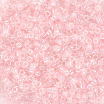 Miyuki delica’s 11/0 Ceylon baby pink DB-234