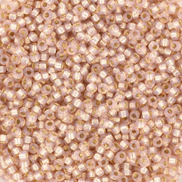Miyuki 15-579 Silverlined alabaster dyed blush