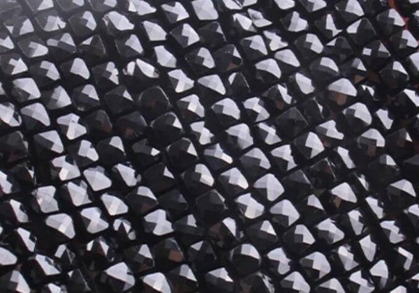 Natuursteen kralen 4mm facet cubes Spinel