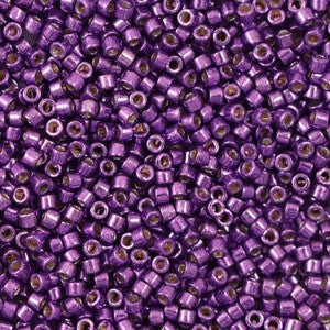 Miyuki kralen 11/0 delica's duracoat galvanized purple orchid DB-2508