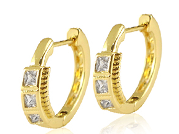 Pendientes Dorados de con Zirconia