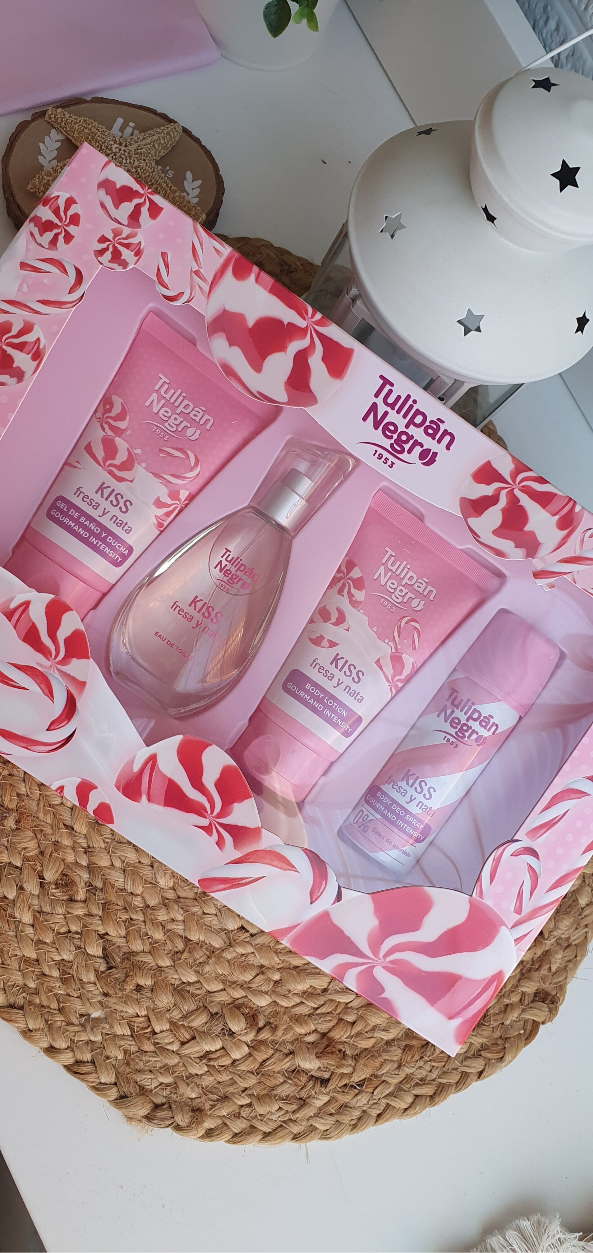 Pack fresa - nata Tulipán Negro