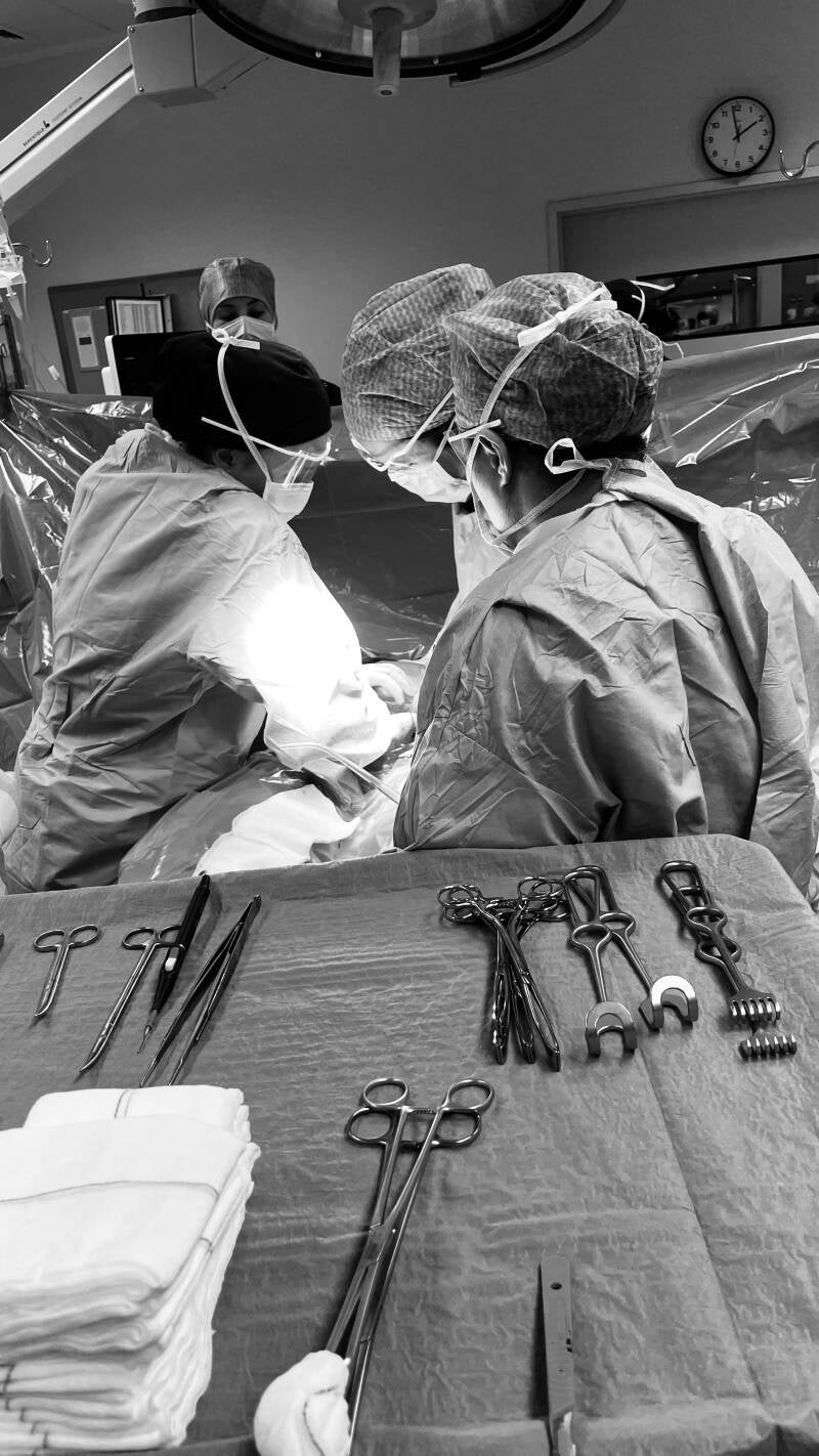 Keizersnede, operatie, spoed, geboorte, bevalling, artsen
