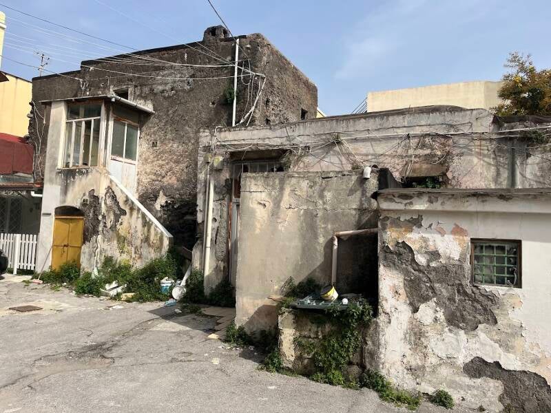 Boscoreale centro, vendesi 2 monolocale da ristrutturare. Euro 70.000,00