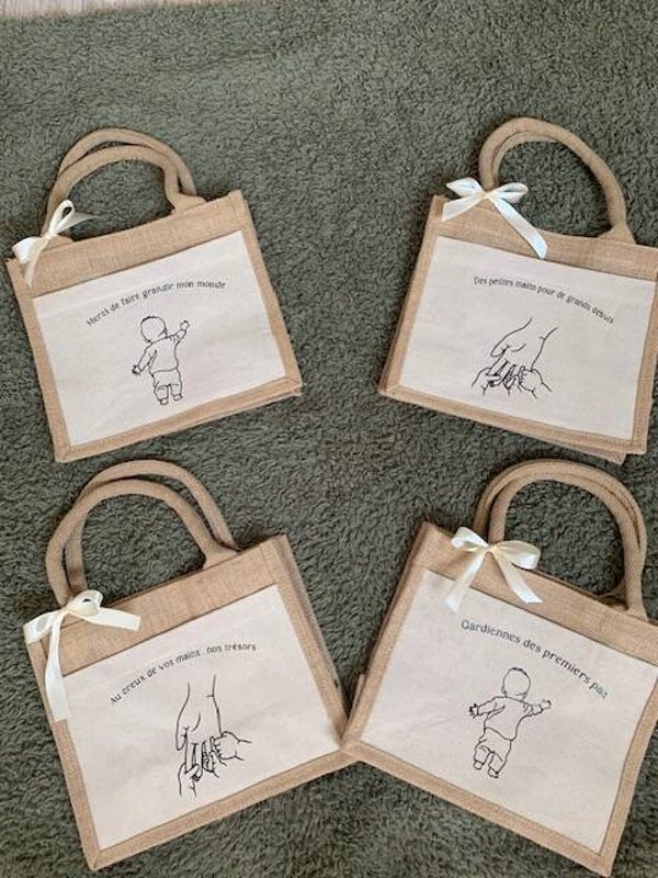 Petit sac juste