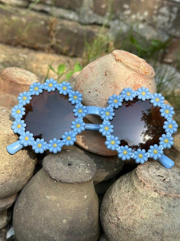 Flower power blue