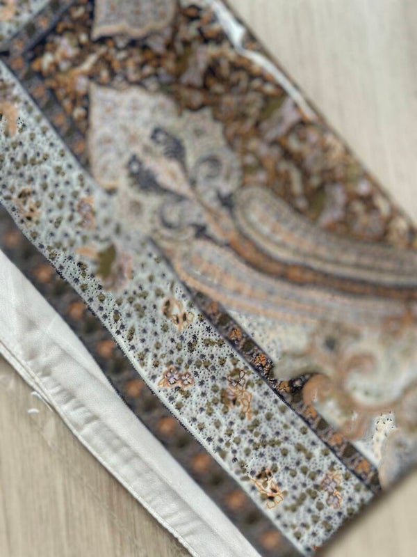 Scarf print beige/wit