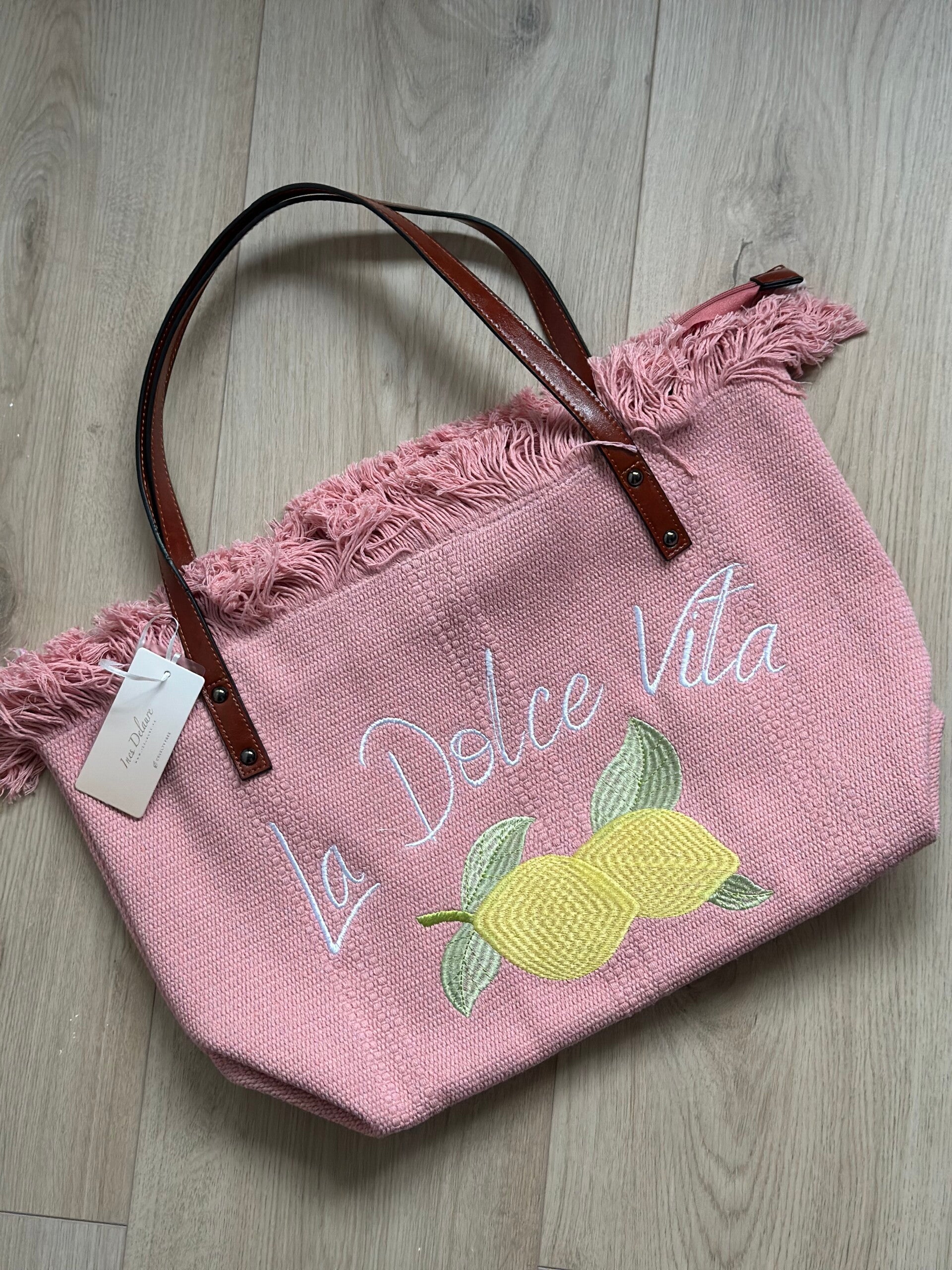 La dolce vita lichtroze